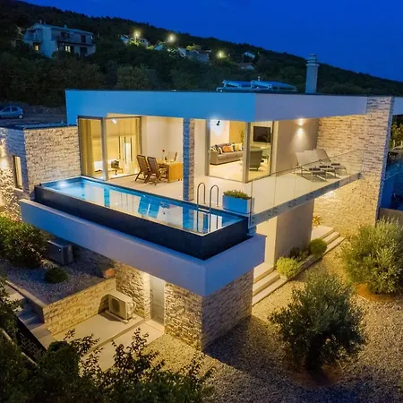 וילה House7e *